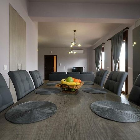 Simantiris Apartment Asimi ภายนอก รูปภาพ
