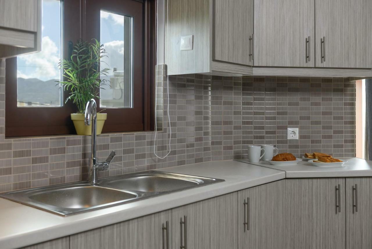 Simantiris Apartment Asimi ภายนอก รูปภาพ